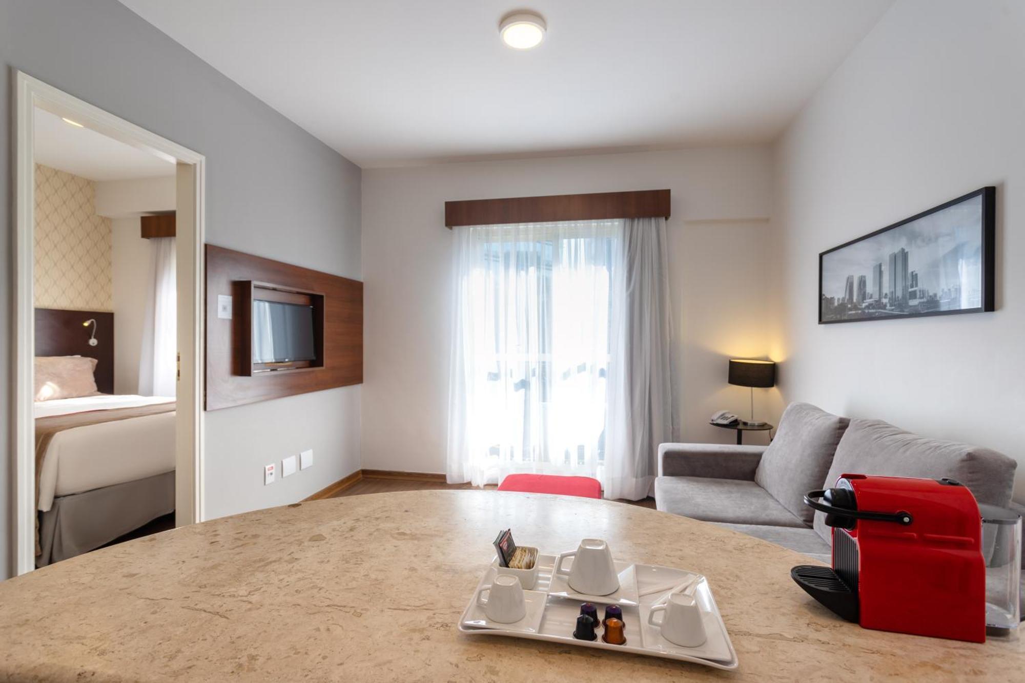Mercure Sao Paulo Jk Bagian luar foto